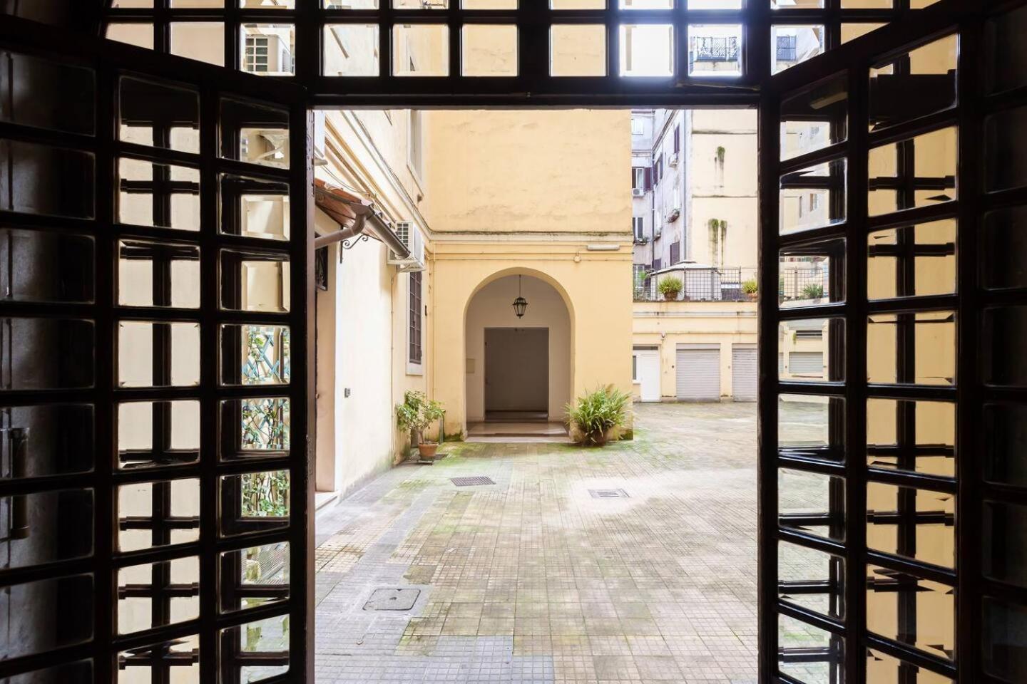 Vacanze Romane Apartment